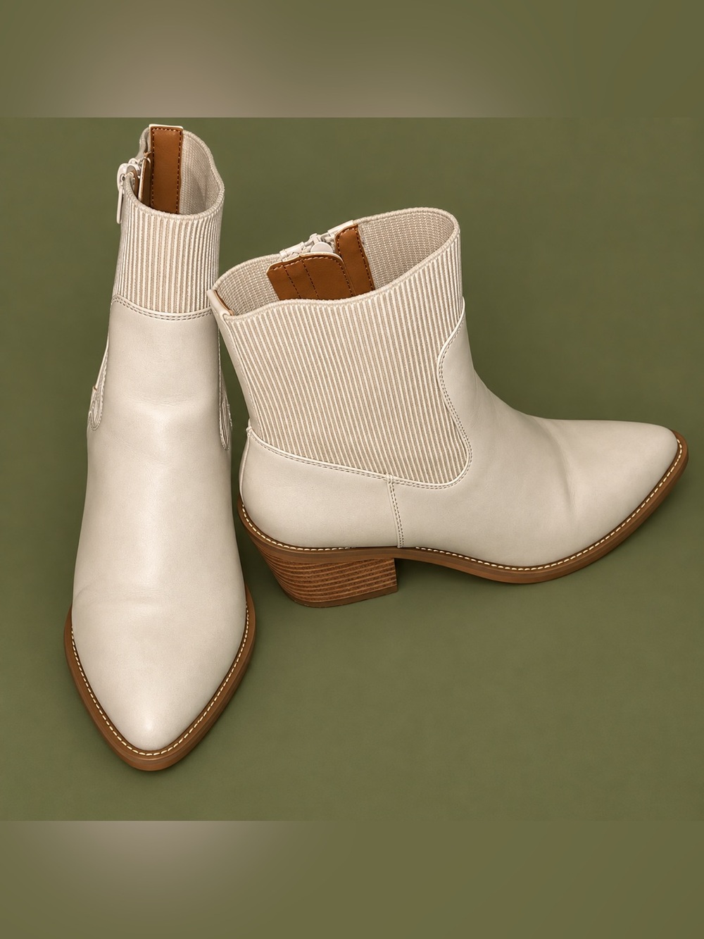 DV by Dolce Vita Oppry Cream Western Ankle Boots Booties Size 7